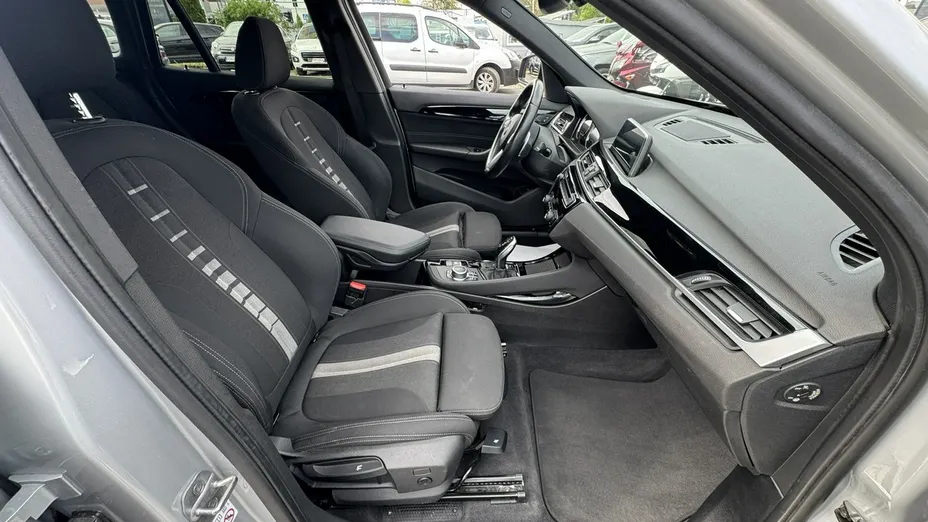 BMW X1 -