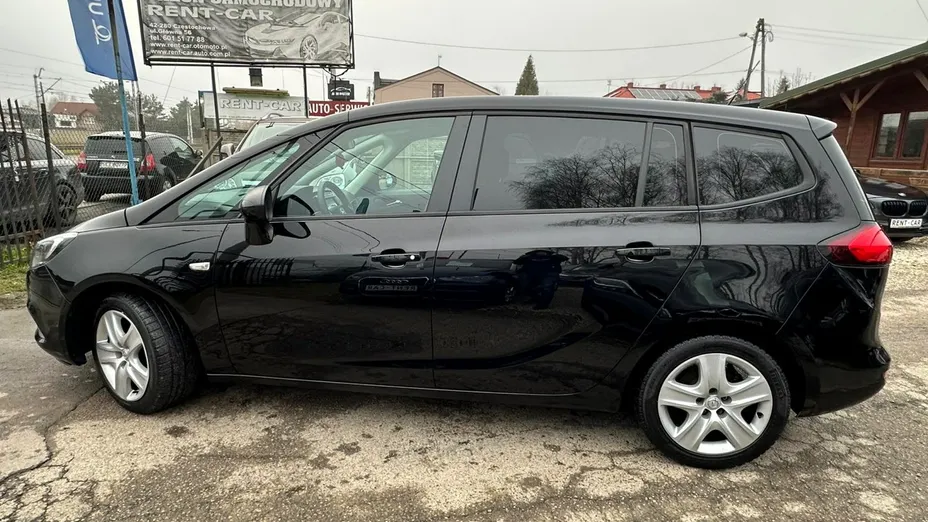 OPEL Zafira -
