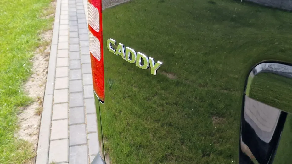 VOLKSWAGEN Caddy -