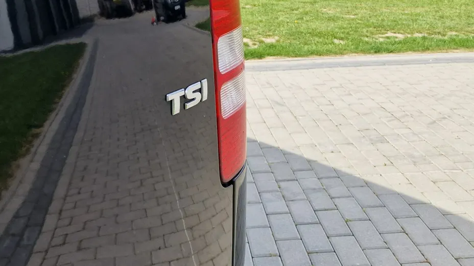 VOLKSWAGEN Caddy -