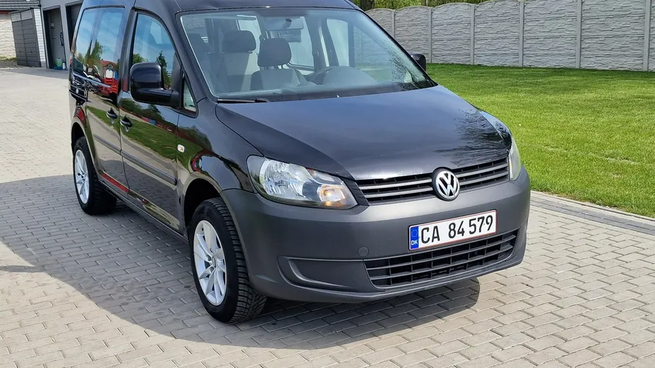 VOLKSWAGEN Caddy -
