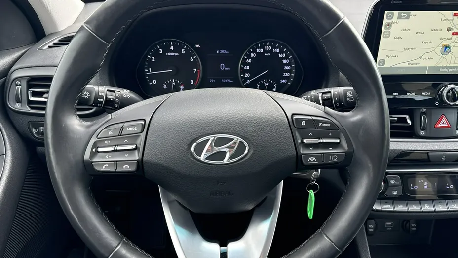 HYUNDAI i30 -