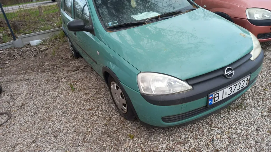 OPEL Corsa -