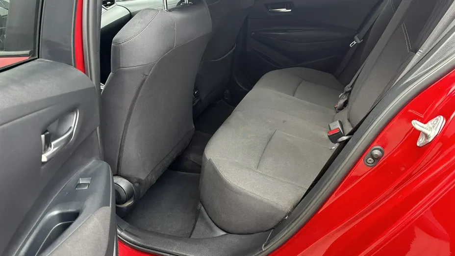 TOYOTA Corolla -