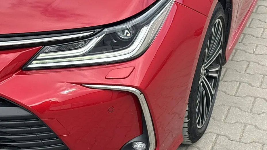 TOYOTA Corolla -