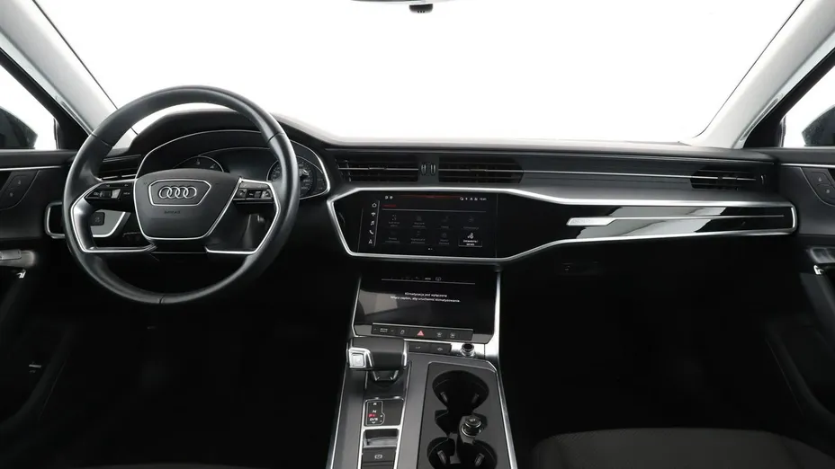 AUDI A6 -