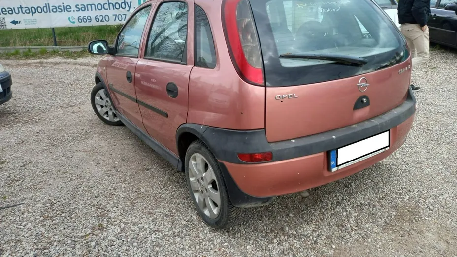 OPEL Corsa -
