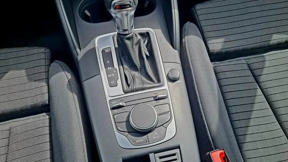 AUDI A3 Sportback -