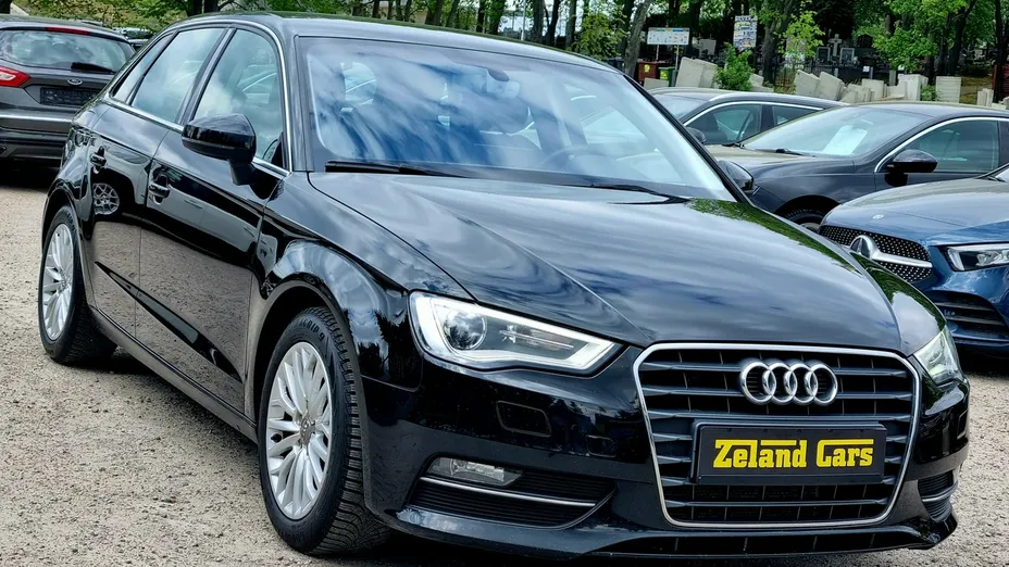 AUDI A3 Sportback -