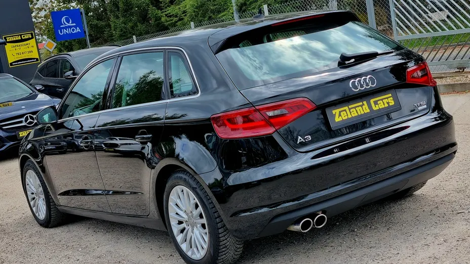 AUDI A3 Sportback -