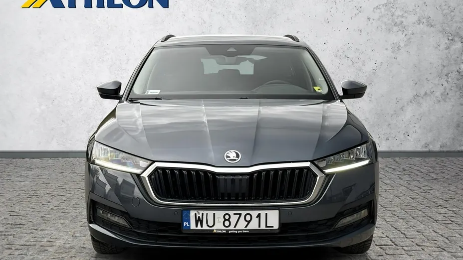 SKODA Octavia -