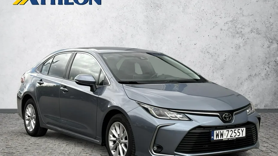TOYOTA Corolla -