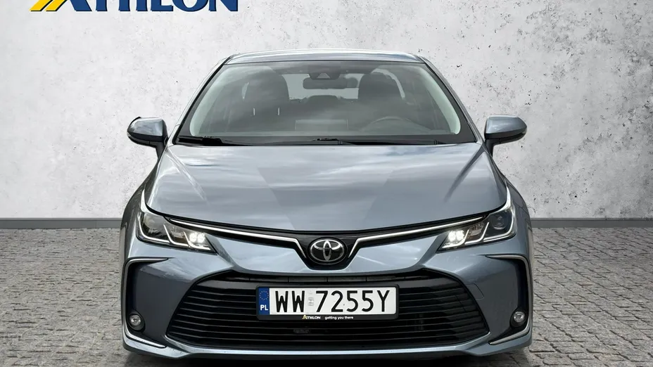 TOYOTA Corolla -