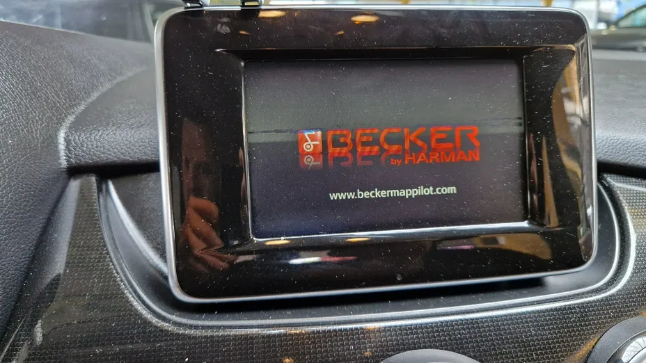 MERCEDES-BENZ B Klasa -