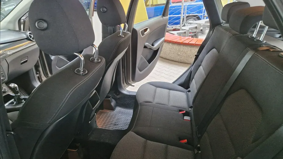MERCEDES-BENZ B Klasa -