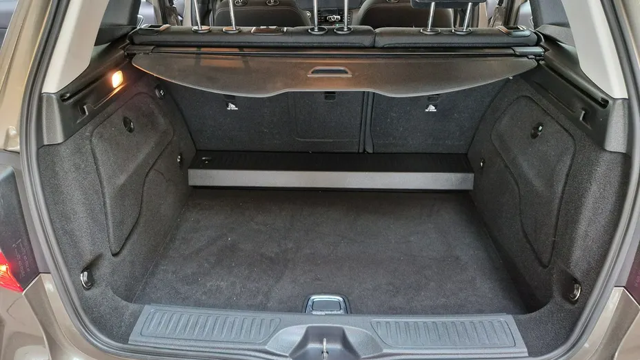 MERCEDES-BENZ B Klasa -