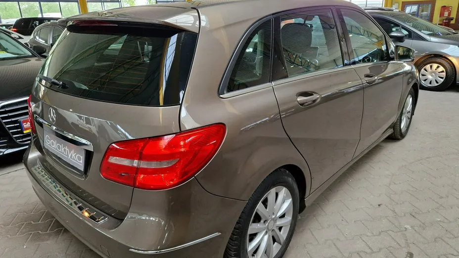 MERCEDES-BENZ B Klasa -