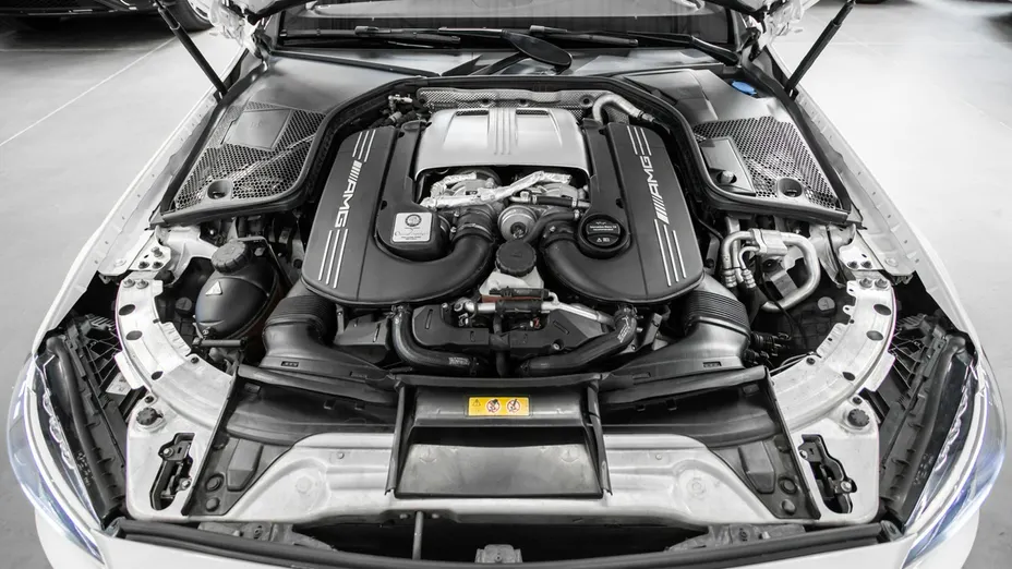 MERCEDES-BENZ C Klasa -