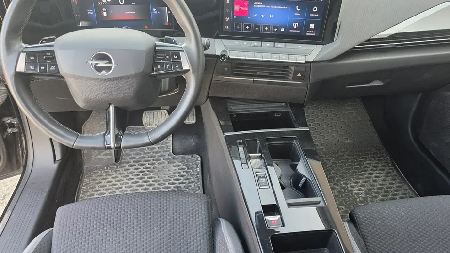 OPEL Astra -