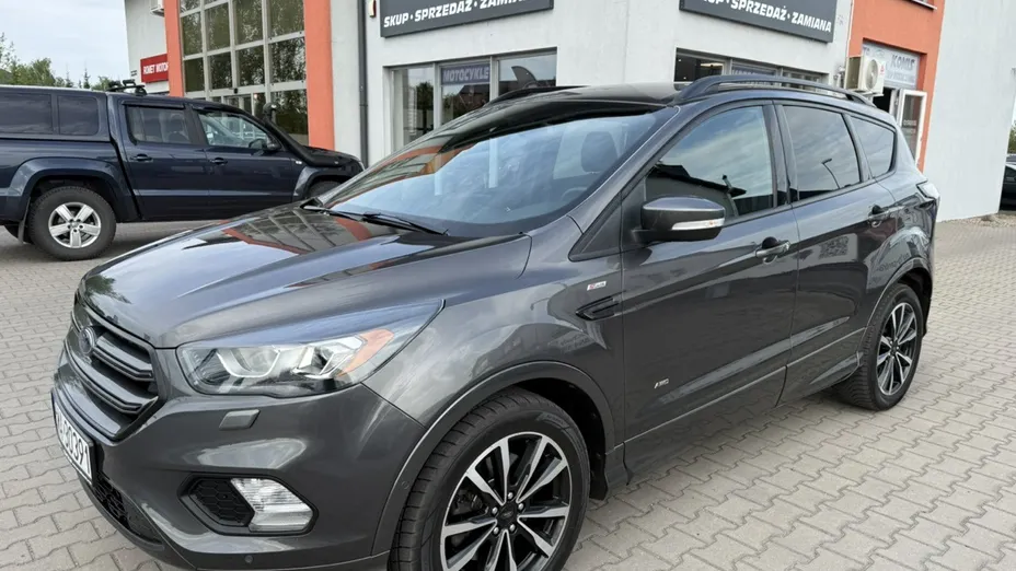 FORD Kuga -