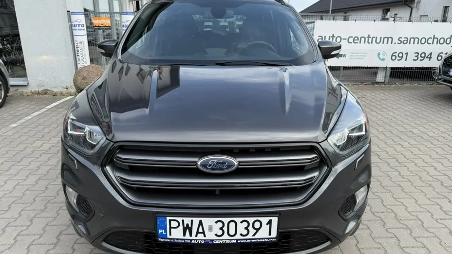 FORD Kuga -