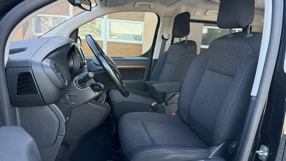 TOYOTA Proace Verso -