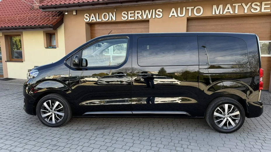 TOYOTA Proace Verso -