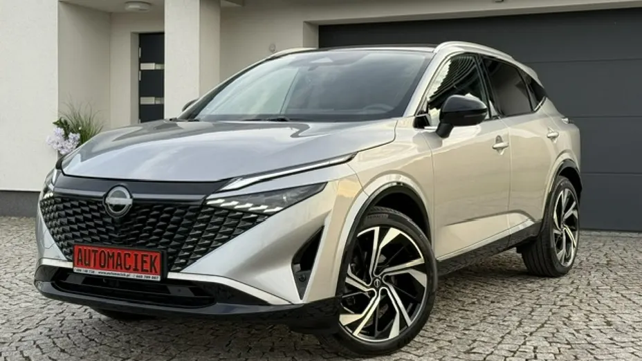 NISSAN Qashqai -