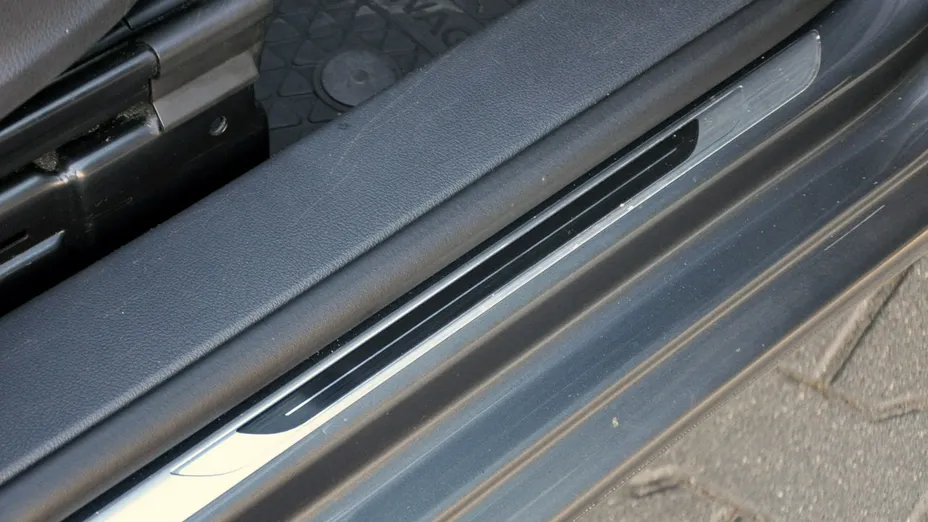 VOLKSWAGEN Caddy -