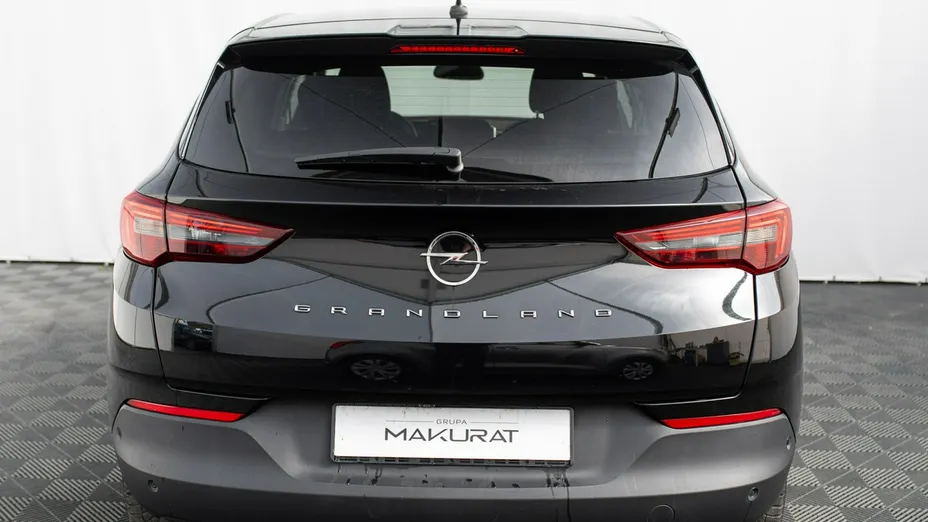 OPEL Grandland X -