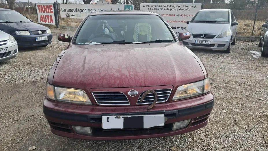 NISSAN Maxima -