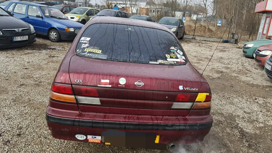 NISSAN Maxima -