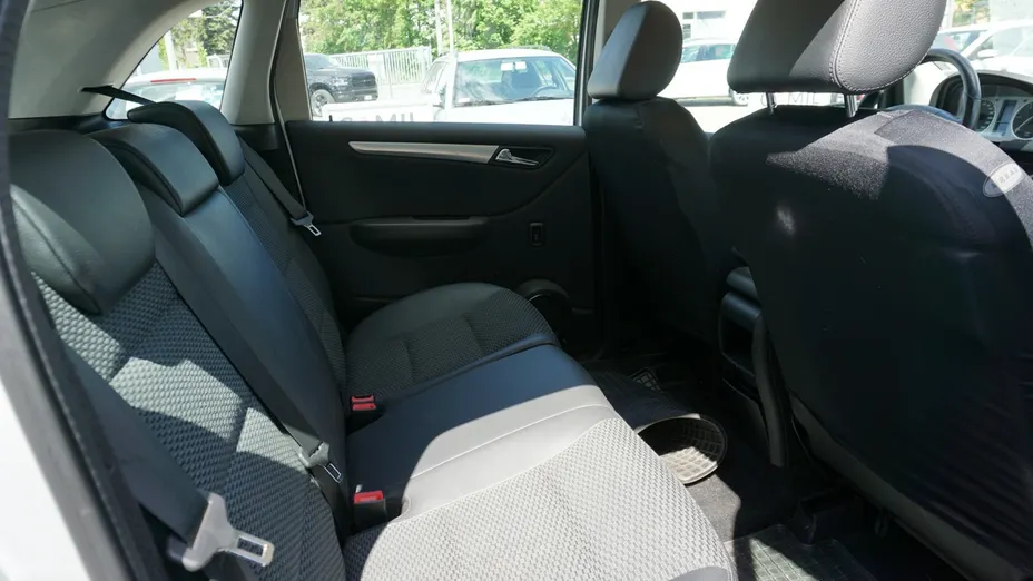 MERCEDES-BENZ B Klasa -