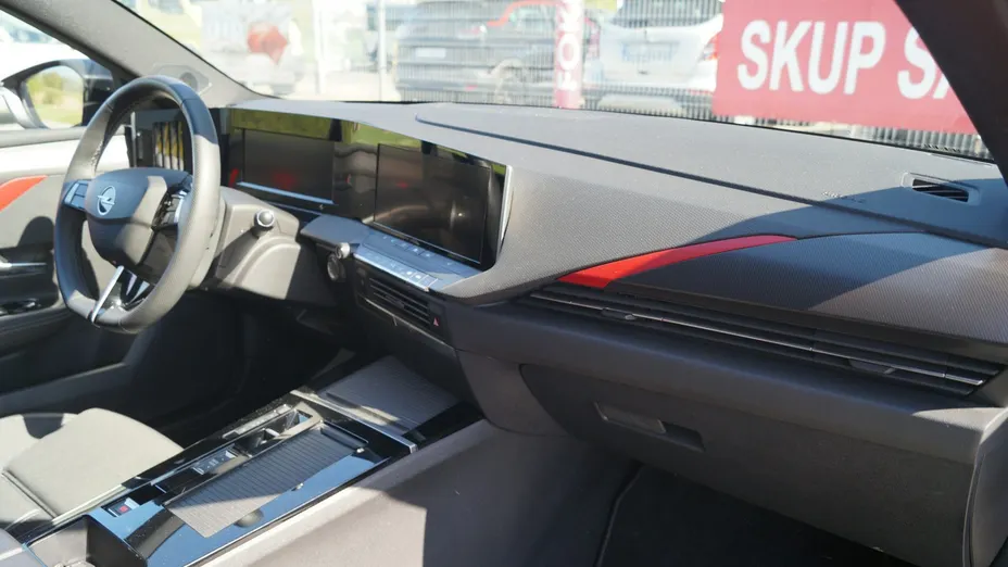 OPEL Astra -