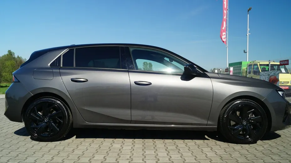 OPEL Astra -