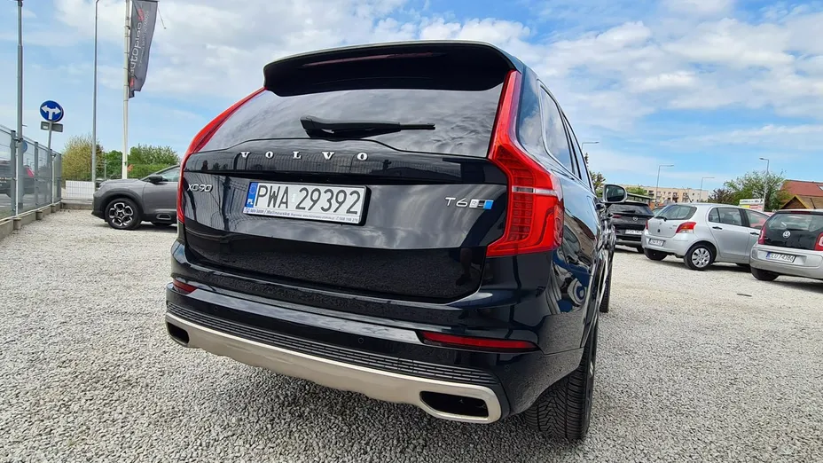 VOLVO XC90 -
