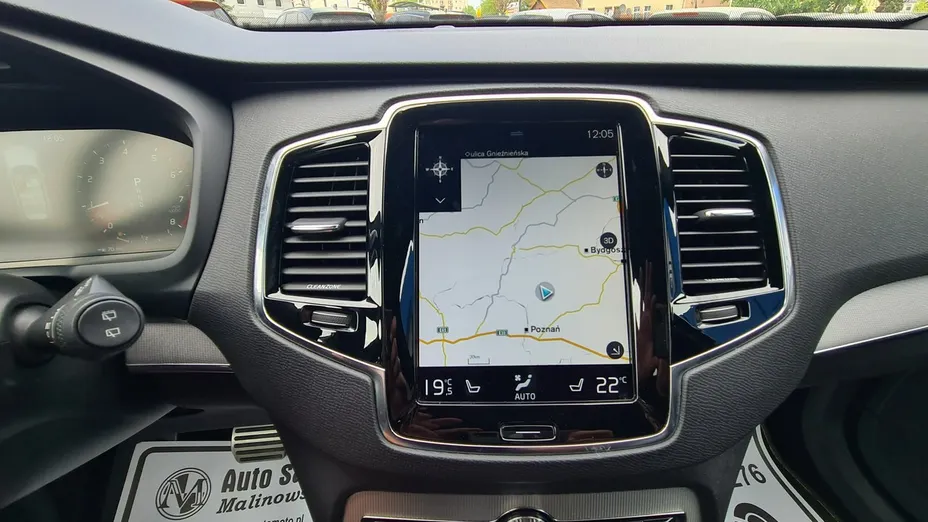 VOLVO XC90 -