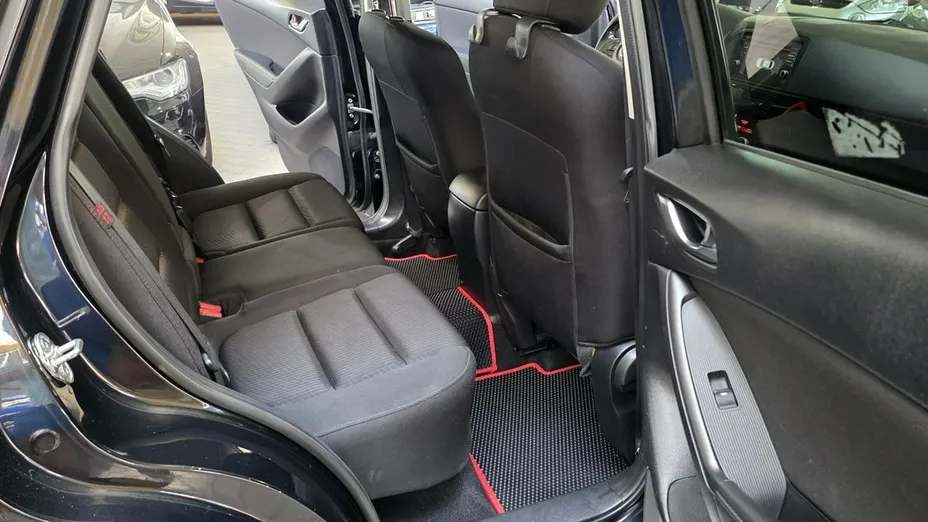 MAZDA CX-5 -