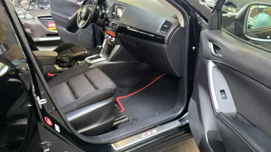 MAZDA CX-5 -