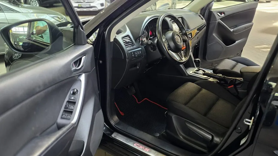 MAZDA CX-5 -