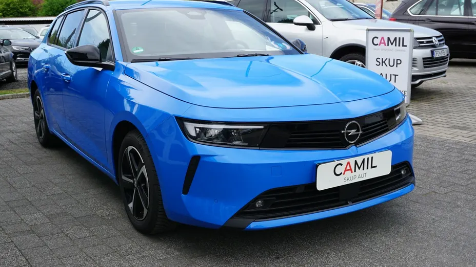 OPEL Astra -