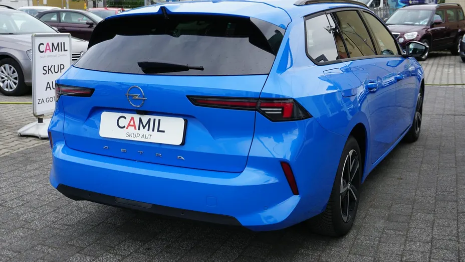 OPEL Astra -