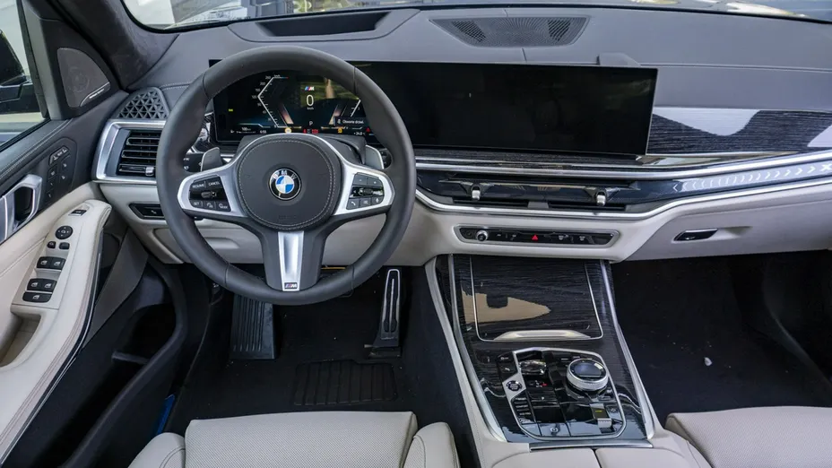BMW X7 -