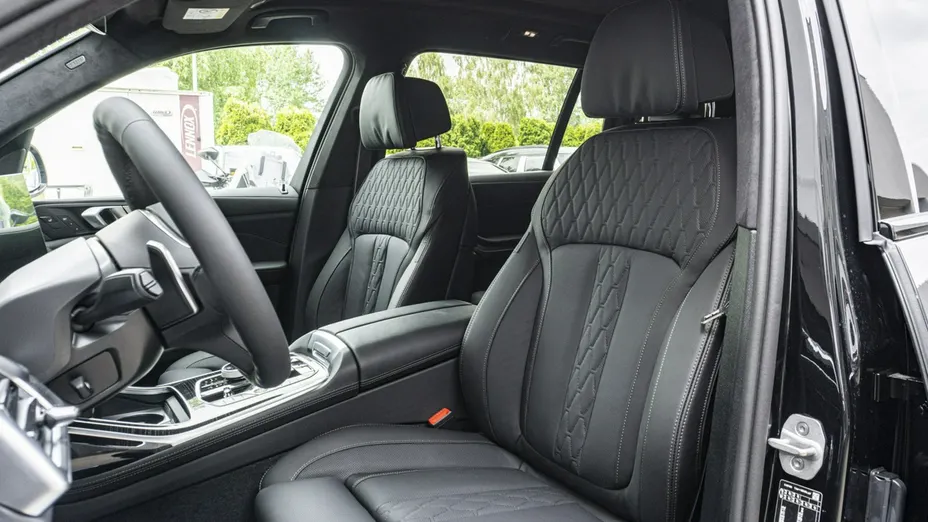 BMW X7 -