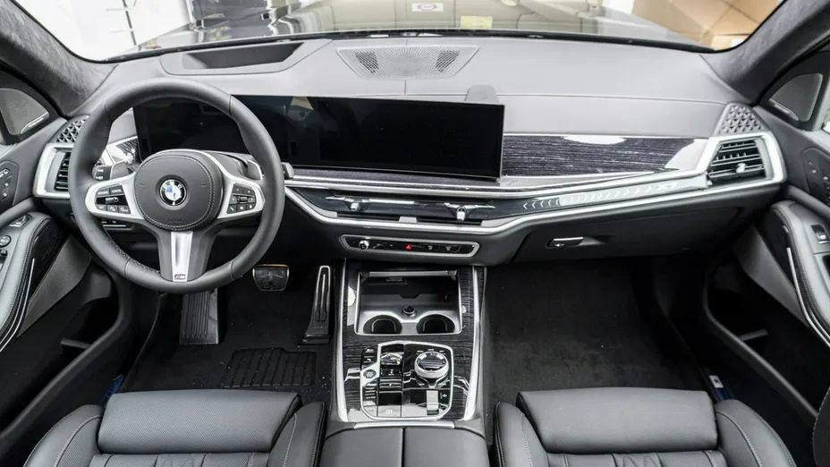 BMW X7 -