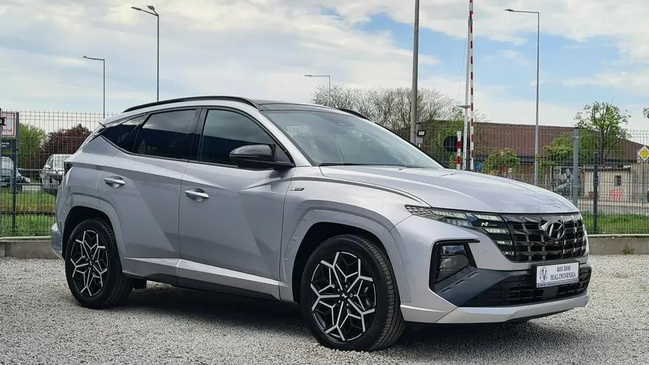 HYUNDAI Tucson -
