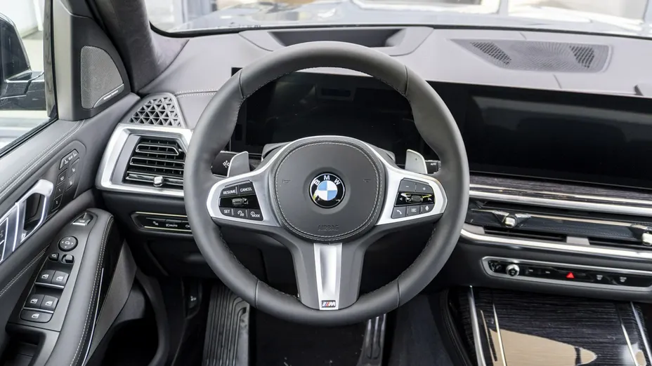BMW X7 -