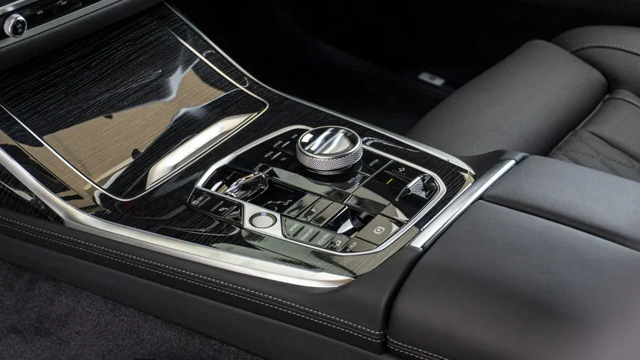 BMW X7 -
