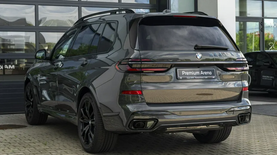 BMW X7 -