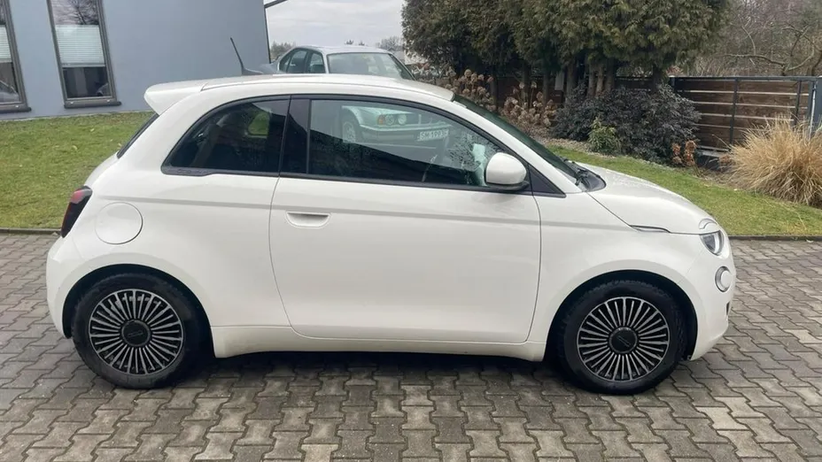FIAT 500 -